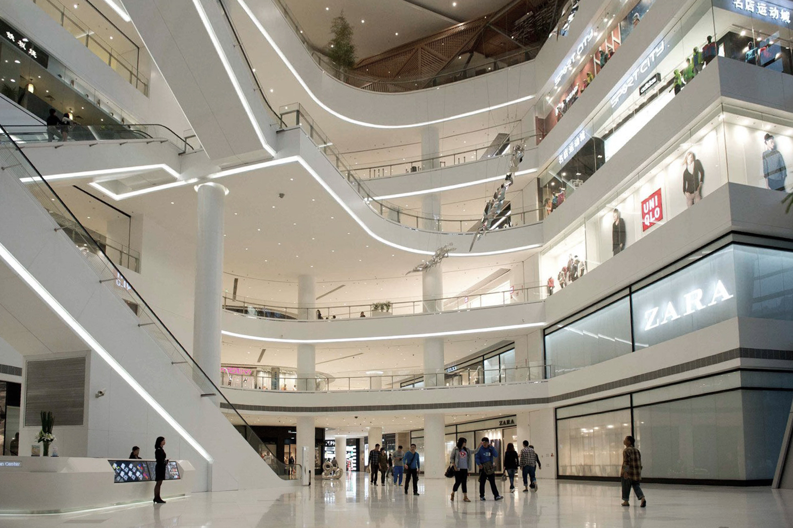 atrium_before